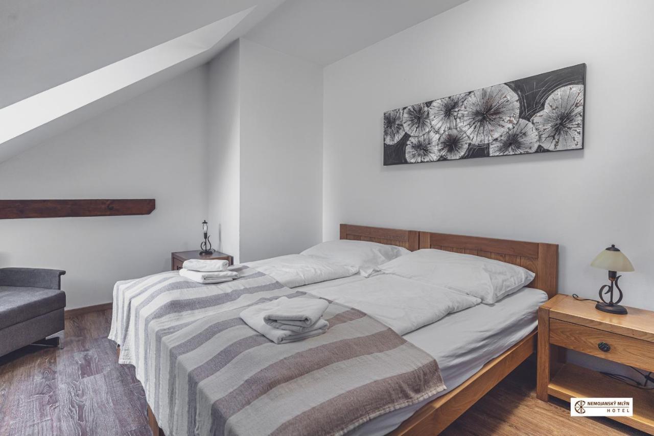 Hotel Nemojansky Mlyn Nemojany Luaran gambar