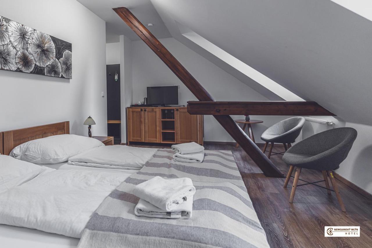 Hotel Nemojansky Mlyn Nemojany Luaran gambar