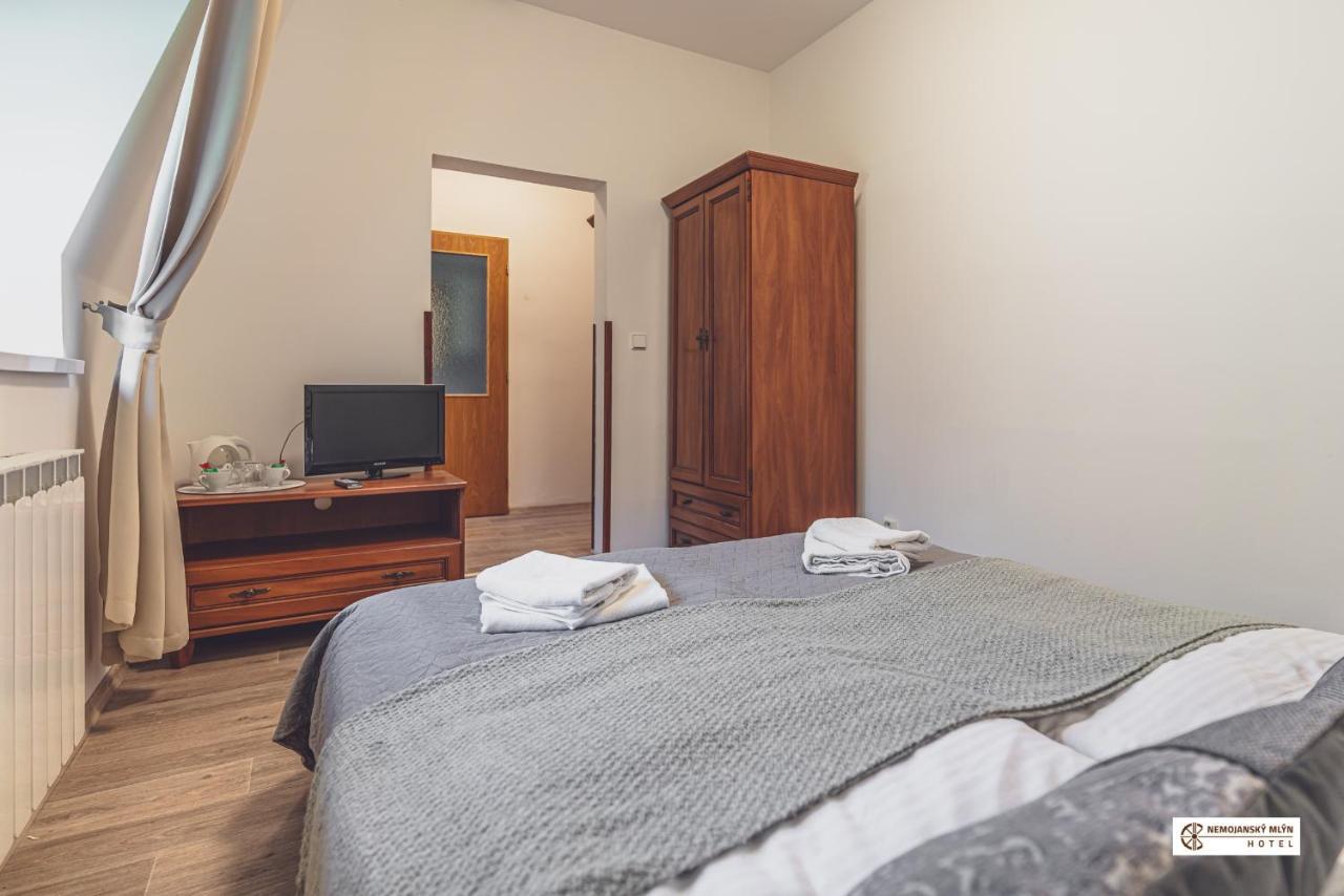 Hotel Nemojansky Mlyn Nemojany Luaran gambar