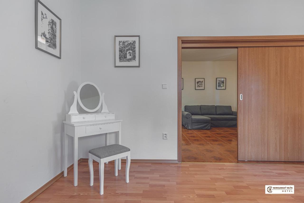 Hotel Nemojansky Mlyn Nemojany Luaran gambar