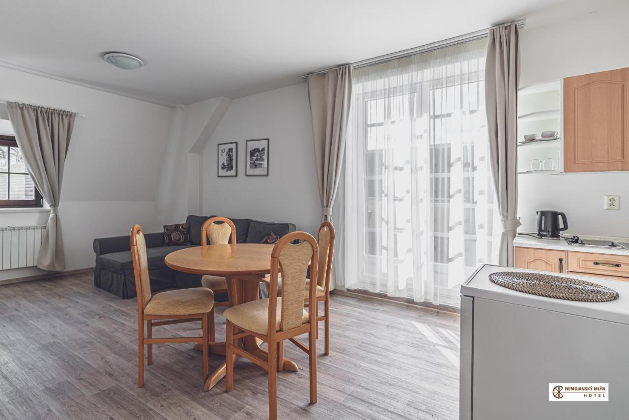 Hotel Nemojansky Mlyn Nemojany Luaran gambar